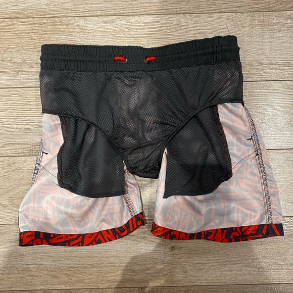 O’Neill Youth Boys classic quick-drying swim shorts size: Medium (25-26 or US10) - Picture 5 of 6